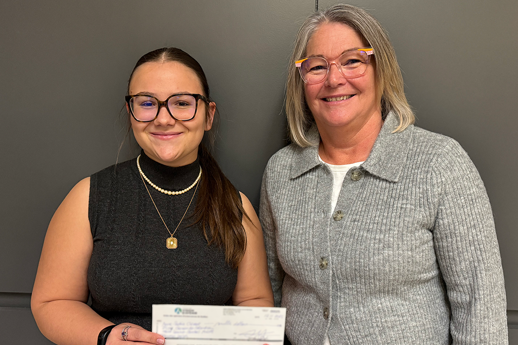 Bourse de la Fondation Vision d’Avenir 2025 remise à Anne-Sophie Clément, Ordre des Opticiens | d’ordonnances du Québec